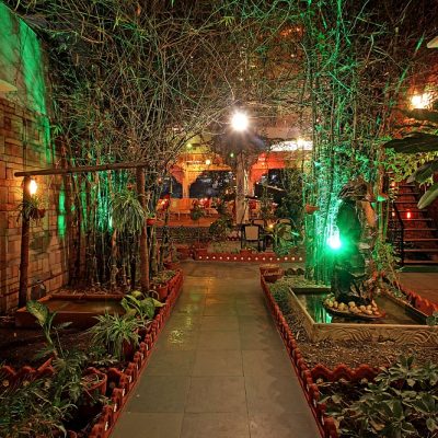 Restaurant Harigarh Near Lake Pichola